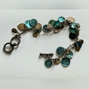 🐚 Genuine Teal Tourquoise Shell and Oxidized Silver Tone Charm Bracelet